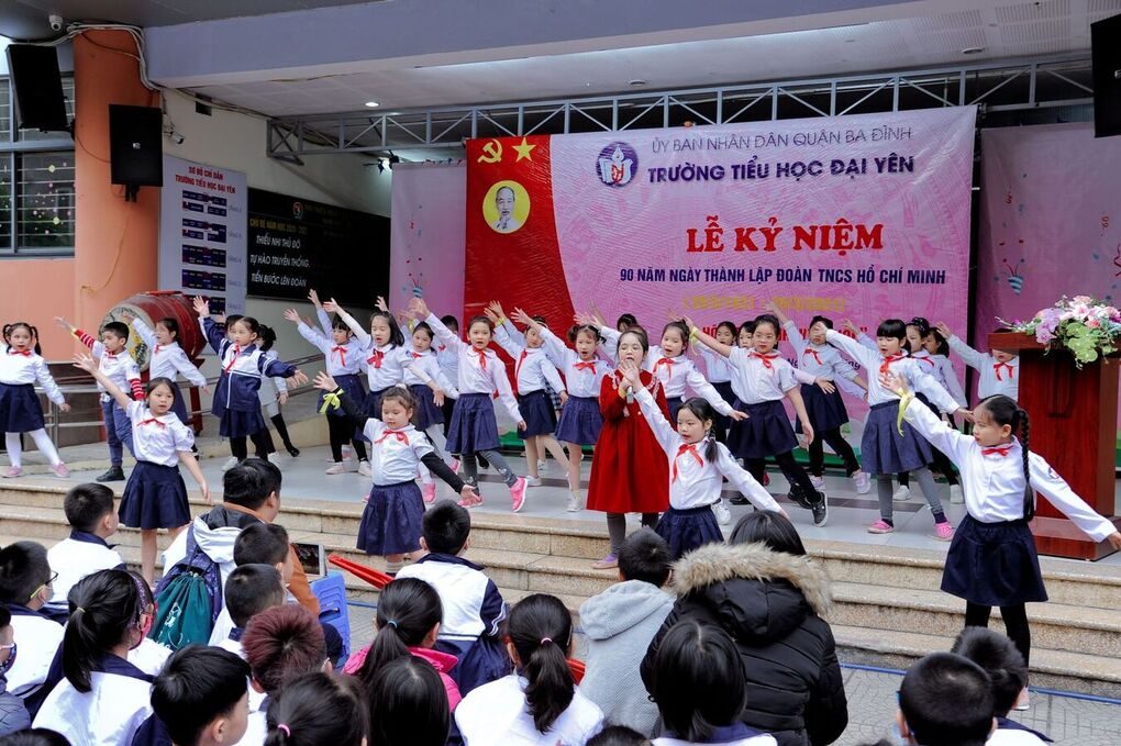 Liên đội Trường Tiểu học Đại Yên tưng bừng tổ chức  Lễ kỷ niệm 90 năm ngày thành lập Đoàn TNCS Hồ Chí Minh