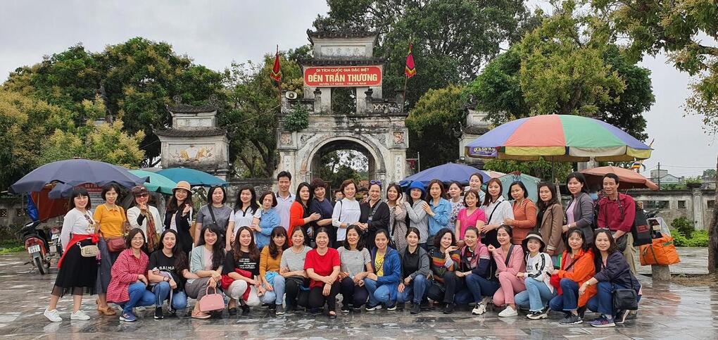 Du xuân đầu năm Tân Sửu