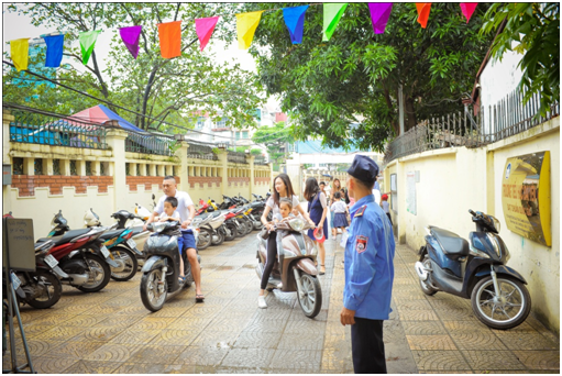 Hân hoan đón học sinh lớp 1