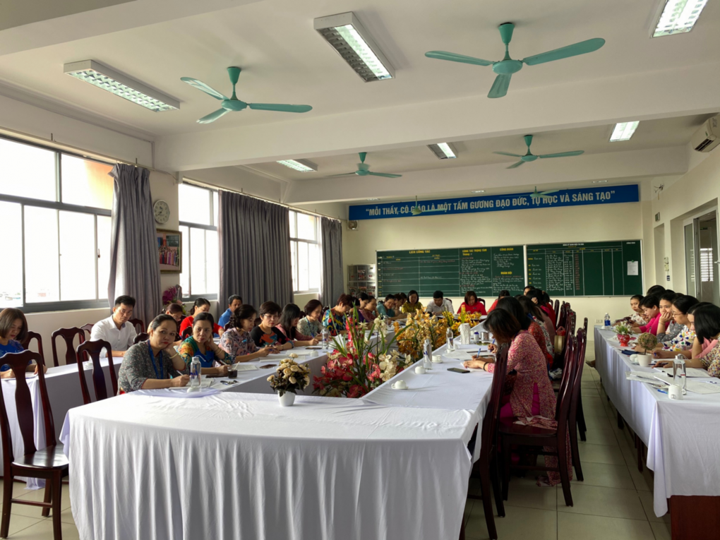 Hội nghị cán bộ công chức, viên chức - Đại hội Công Đoàn trường Tiểu học Đại Yên năm học 2020-2021