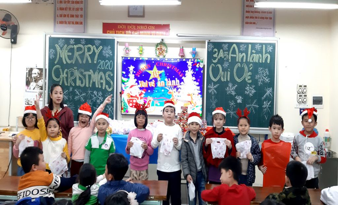 Giáng sinh yêu thương 2020 của Trường Tiểu học Đại Yên