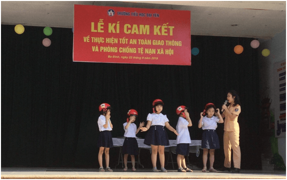 SHDC tuần 3 TUYÊN TRUYỀN VÀ KÍ CAM KẾT VỀ AN TOÀN GIAO THÔNG