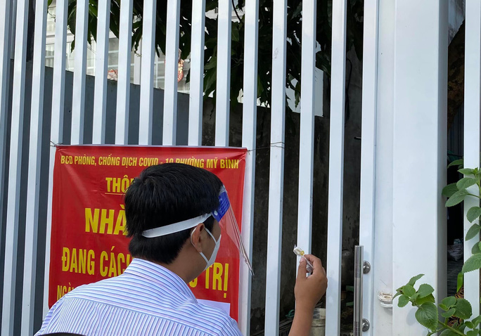 Hướng dẫn dùng thuốc, theo dõi sức khoẻ F0 điều trị tại nhà