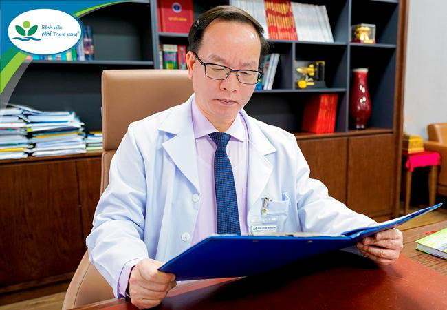 Bảo vệ trẻ trước COVID – 19 và hậu COVID – Tiêm vắc xin vẫn là khuyến cáo hàng đầu