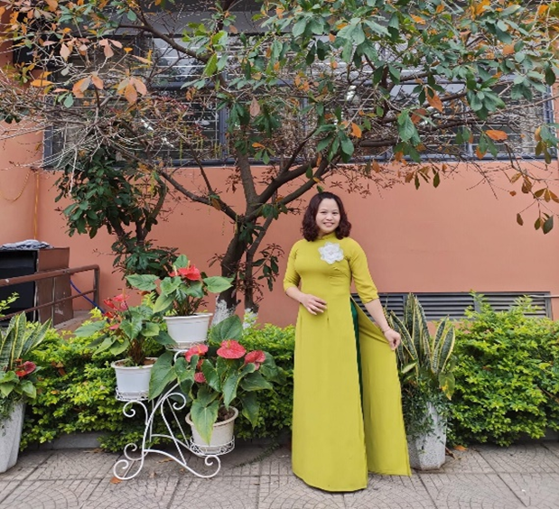 Cô giáo Đinh Thị Thu Huyền – Người thắp lửa cho các thế hệ học sinh