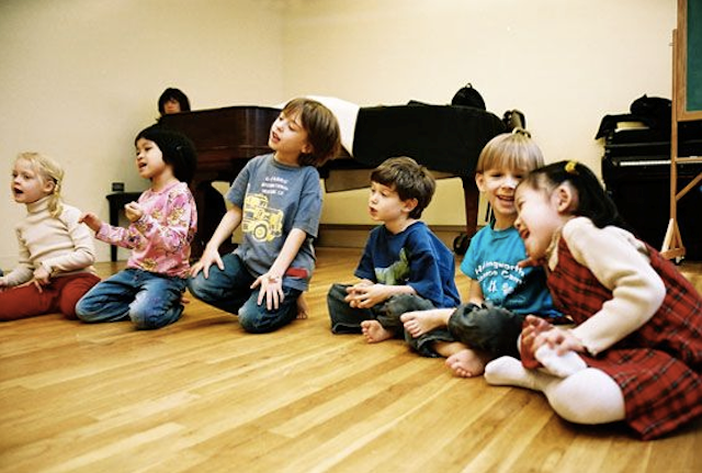 Từ mẫu giáo vào lớp 1, con bạn sẽ thay đổi như thế nào?