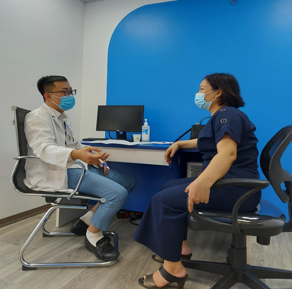 Khám sức khỏe định kỳ cho cán bộ, giáo viên, công nhân viên năm học 2022-2023