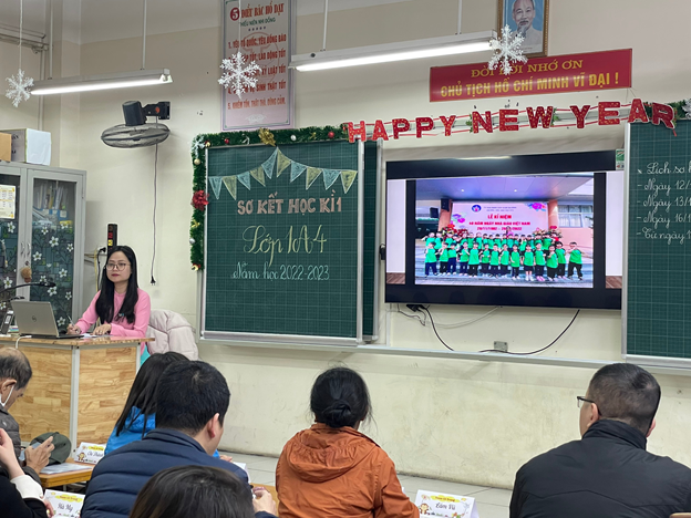 Ghi dấu chặng đường học kì I - Năm học 2022-2023