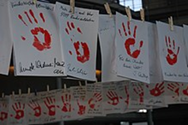 Ngày Quốc tế chống sử dụng Binh sĩ Trẻ em 12/02