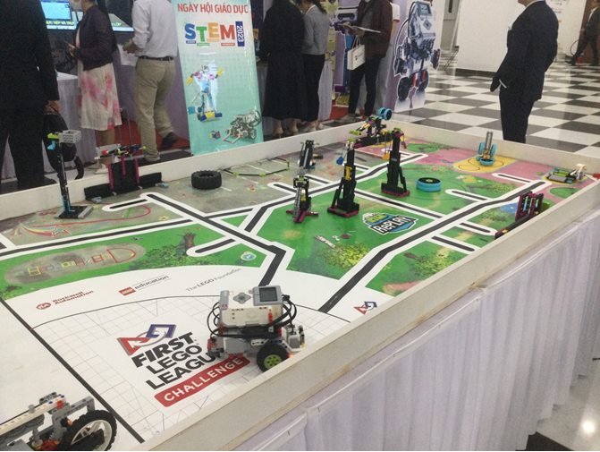 Khai mạc cuộc thi WRO Sáng tạo rô-bốt toàn cầu