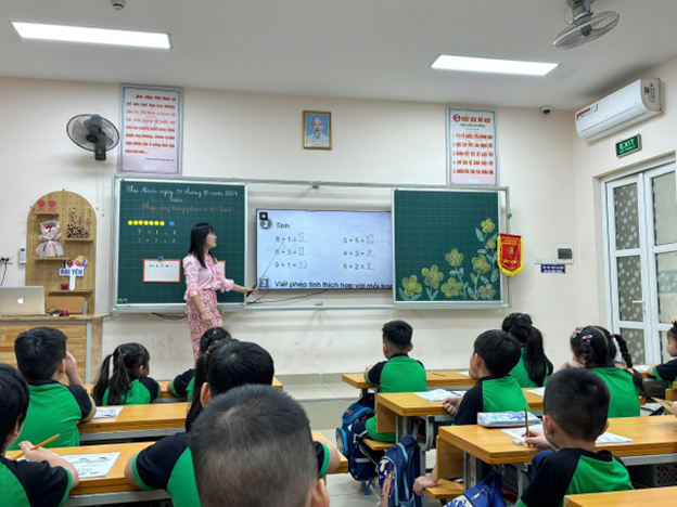 MỘT TIẾT HỘI GIẢNG ĐẦY THÚ VỊ CỦA CÔ TRÒ LỚP 1A3 NĂM HỌC 2024-2025