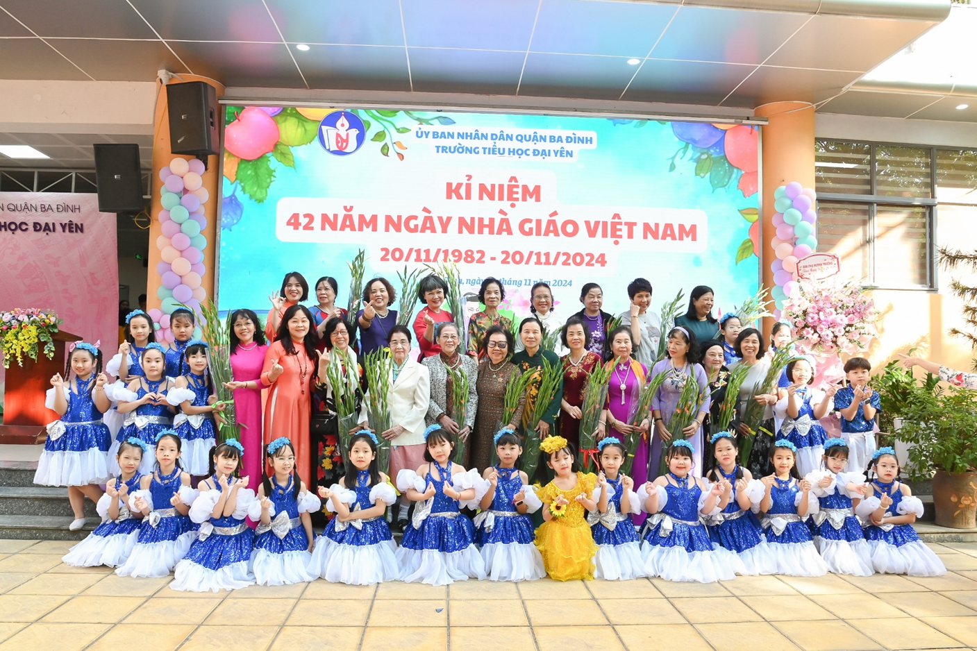 TƯNG BỪNG NGÀY LỄ KỈ NIỆM 42 NĂM NGÀY NHÀ GIÁO VIỆT NAM 20/11/2024 TRƯỜNG TIỂU HỌC ĐẠI YÊN