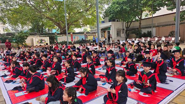 HỌC SINH KHỐI 2 TRƯỜNG TIỂU HỌC ĐẠI YÊN TỰ TIN, TỎA SÁNG TẠI CUỘC THI “RUNG CHUÔNG VÀNG”