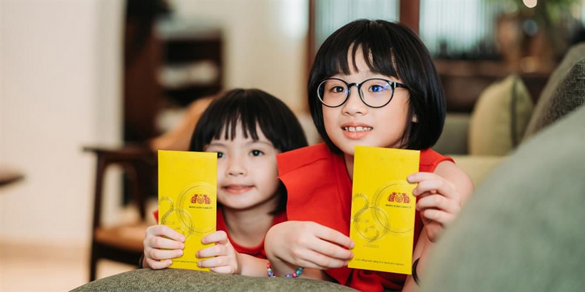 Dạy con ứng xử văn minh khi nhận lì xì để trẻ vui, người lớn hài lòng, Tết thêm ý nghĩa-6