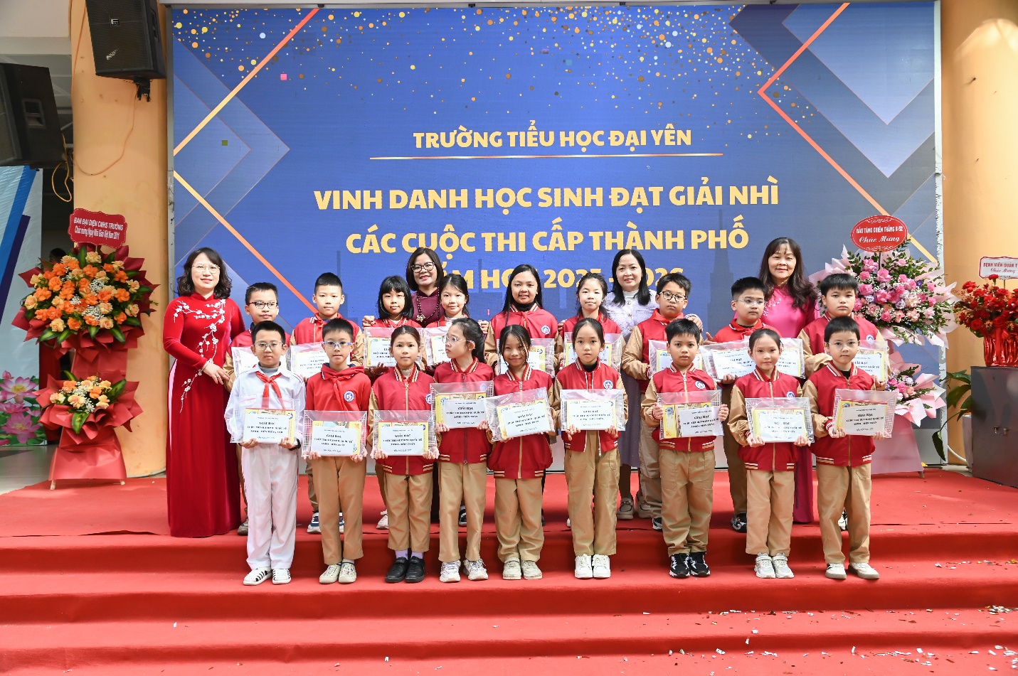 C:\Users\THANH GIONG\Downloads\BEN_6551.JPG