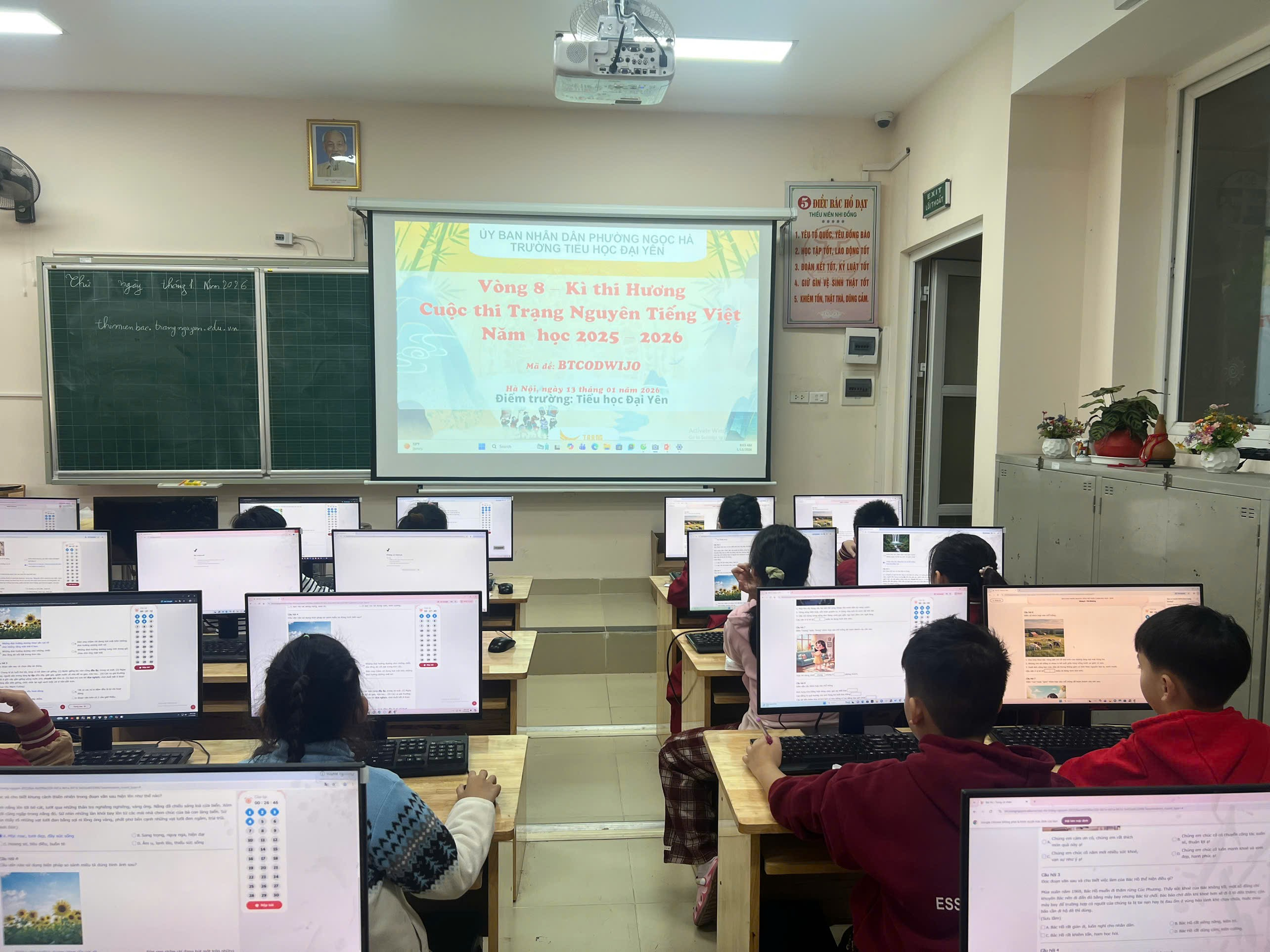 A group of children in a classroom with computers

AI-generated content may be incorrect.